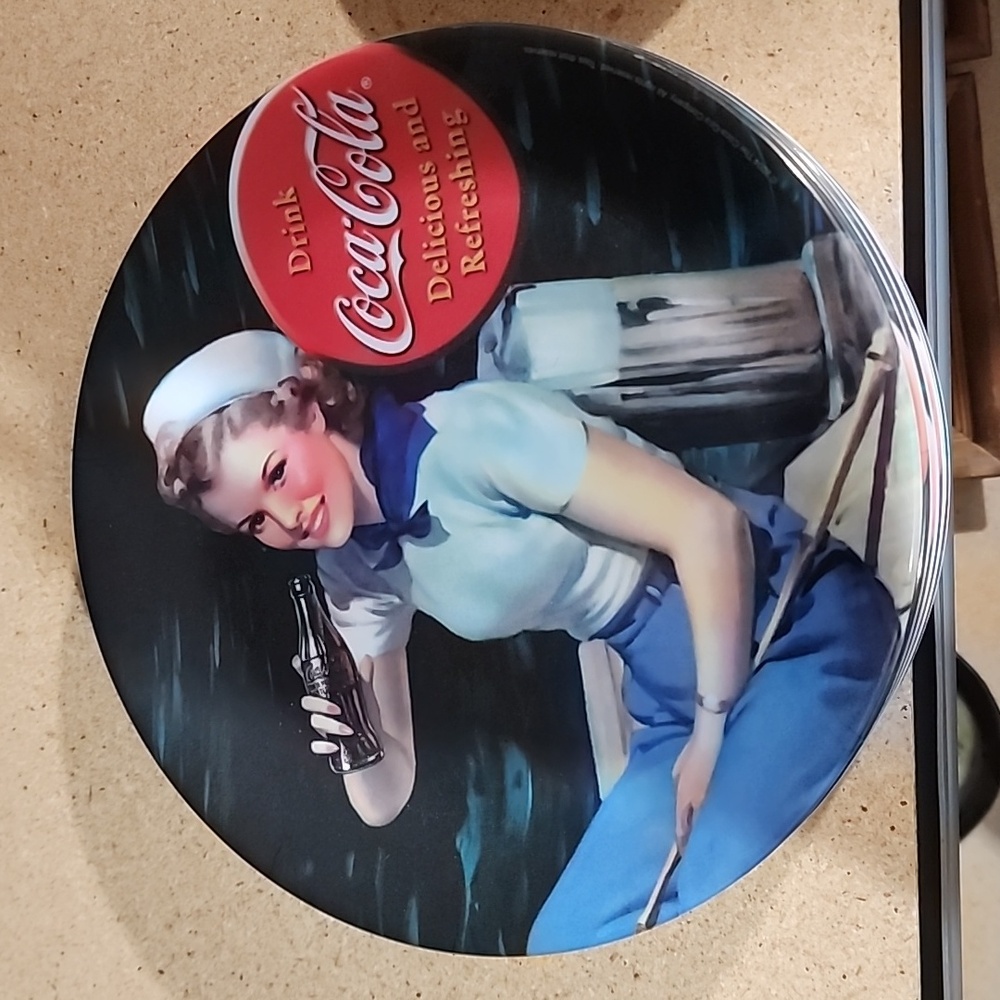 Coca-Cola Plates